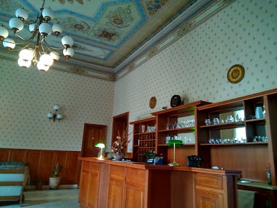 Photos of Astoria sz&aacute;lloda