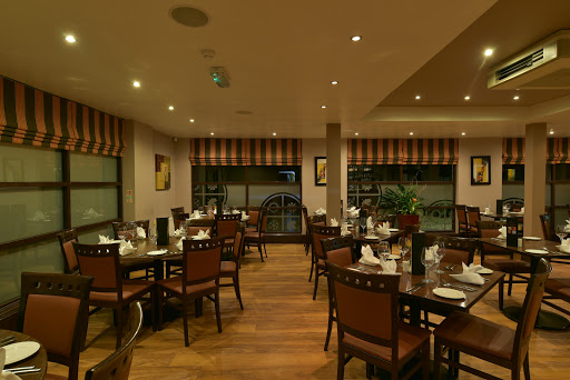 Char Mausum Indian Restaurant - Thumbnail