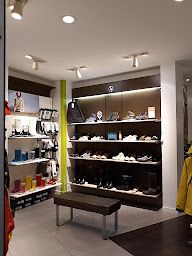 Photo n°3 de Boutique Aigle Ile De Ré à Saint-Martin-de-Ré (Magasin de vêtements pour jeunes)