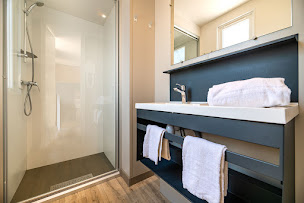 Photo n°4 de CAMP'IN PIRELLU | Mobil-home | Chalet | Porto-Vecchio | Palombaggia à Porto-Vecchio (Village de vacances)