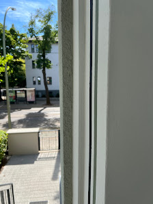 Ciro-Ausbauservice GmbH Ehrlichstraße 52, 10318 Berlin