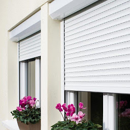 Photo n°20 de Monsieur Store Villefranche - Pergolas - Stores - Volets Roulants - Ragot Habitat à Arnas (Fournisseur de fenêtres)