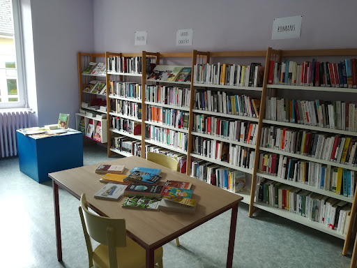 Library De Chantrigné - Thumbnail
