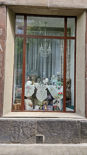 Opinii despre Salon Firan STYL Warszawa firany ,zasłony obrusy, pościel în Praga-Północ - Sklep