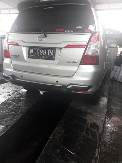Photos of Toko Cuci Mobil Bagaskara