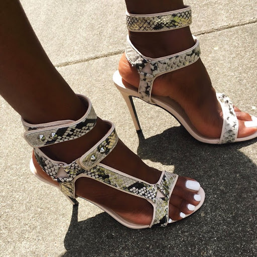 Classic Closet Boutique - Thumbnail