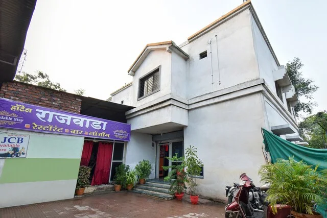 SPOT ON 75961 Hotel Rajwada
