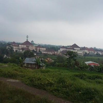 Photos of Main Stadium Mangunreja