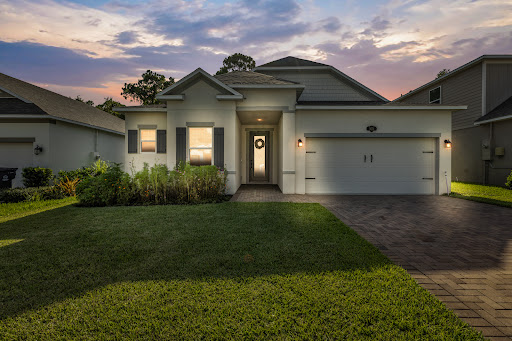 Dominique Spaur, Realtor- Blue Marlin Real Estate