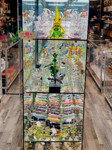 City Smoke Shop by null