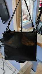 Photo n°5 de Salon de Coiffure & Esthétique N.j à Saint-Sulpice-les-Feuilles (Institut de beauté)