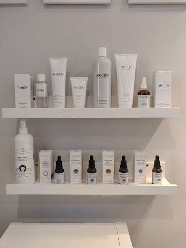 Time Out Beauty, Piercing & Aesthetics