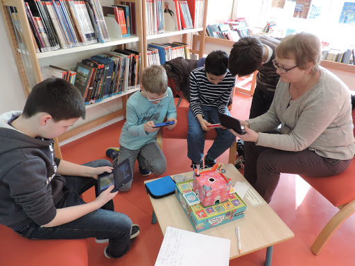 Bibliothèque Les Mots Passant - Thumbnail