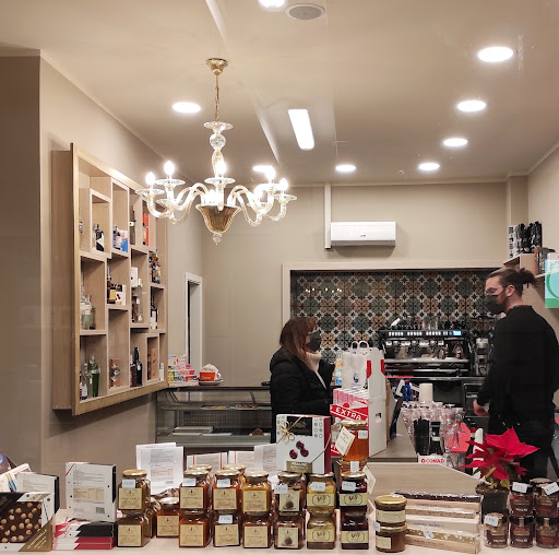 DEGUSTIBUS Ancona | caffetteria • enoteca • degusteria - Thumbnail