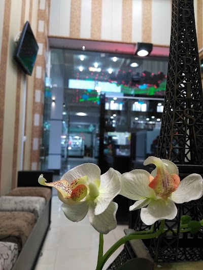 Photos of Azarbayjan Shopping Mall- مرکز خرید آذربایجان