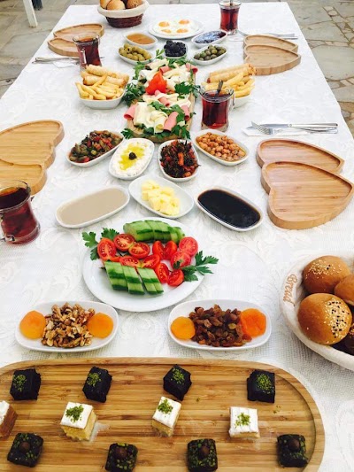 Photos of S&uuml;merler Aile &Ccedil;ay Bah&ccedil;esi