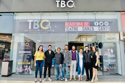 The Broadway Center Lomas Verdes