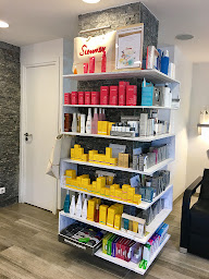 Photo n°10 de Headhunters Hair And Beauty à Valbonne (Institut de beauté)