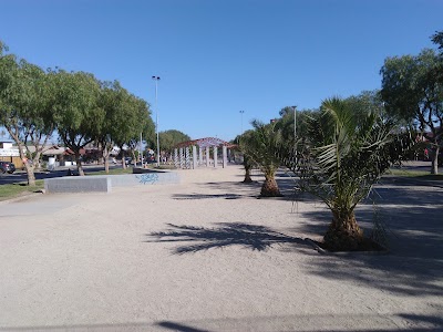 Photos of 3 Poniente Park