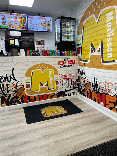 Photo 4 - Madisson Burger