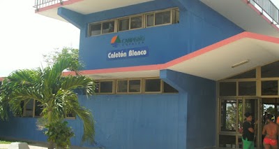 Photos of Campismo Calet&oacute;n Blanco