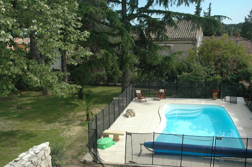 Photo de Villa d'Architecte : Location villa pour 14 personnes, piscine, jardin, dans le Gard, Occitanie à Montfrin (30490)