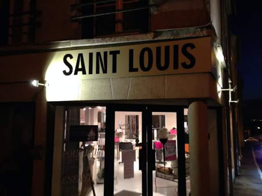 Salon Saint-Louis Gallery - France