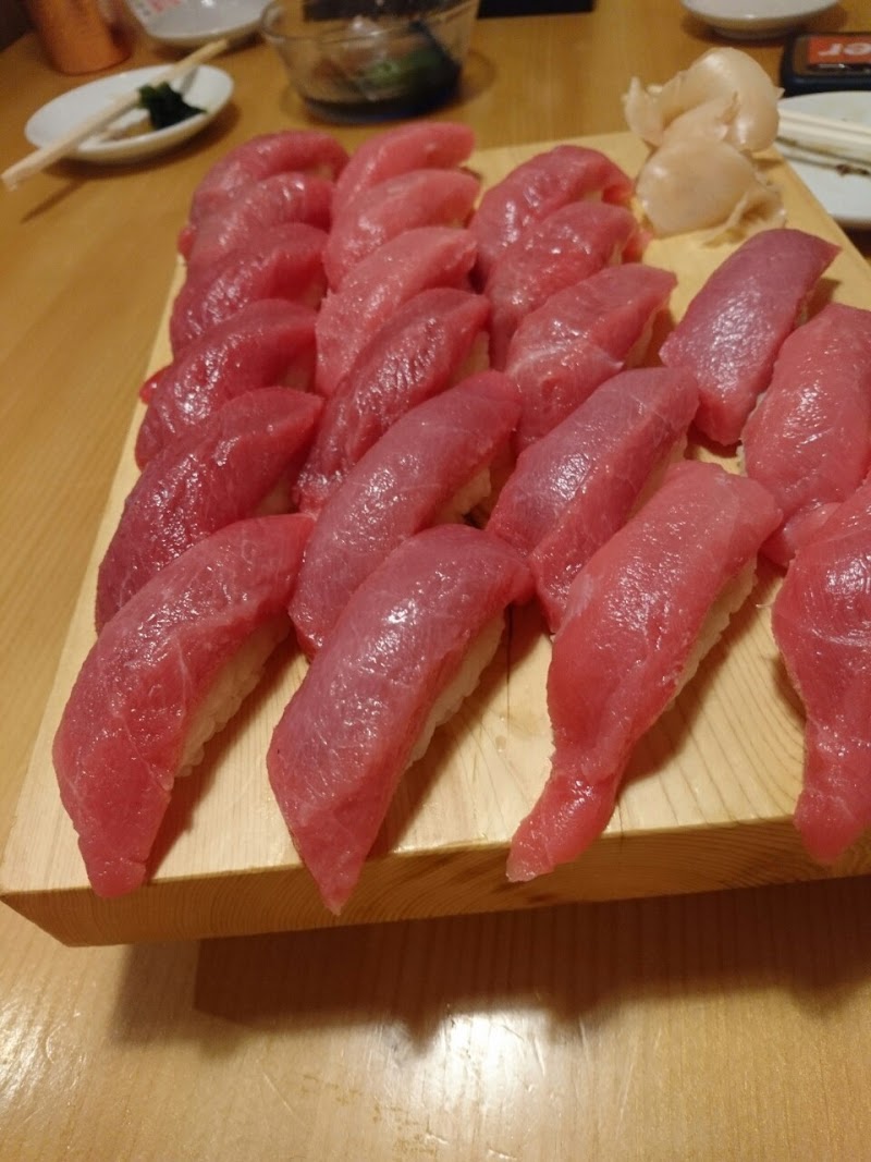 や台ずし 穂積駅前町