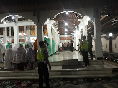 mosque