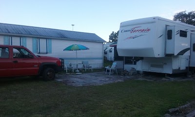 Photos of Vantage Oaks RV Park