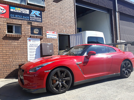 Riverside Auto Care