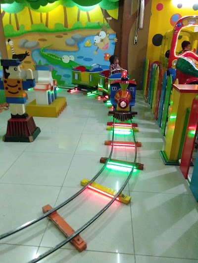 Photos of Luwes Wonogiri