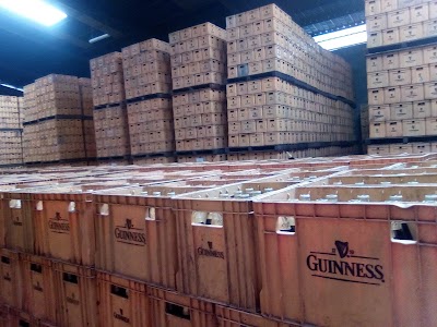 Photos of D&eacute;p&ocirc;t Guinness