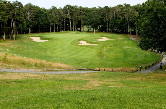 The Captains Golf Course by null