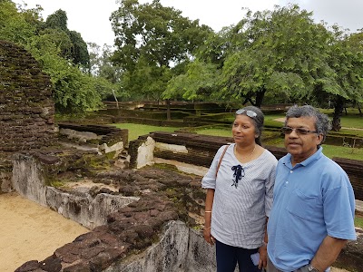 Photos of Vejayanta Pasada,King parakramabahu