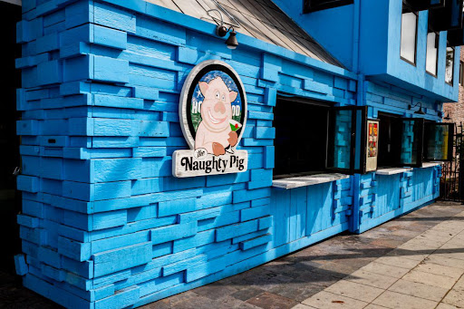 The Naughty Pig by null