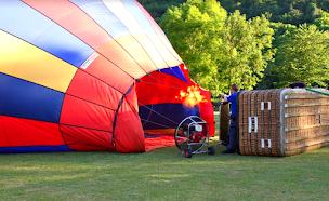 Photo n°7 de France Montgolfières à Arcy-sur-Cure (Agence de vols touristiques en montgolfière)