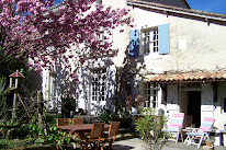 La Lézardie, B&B, Chambres d'hôtes, vakantiehuizen à Mareuil en Périgord