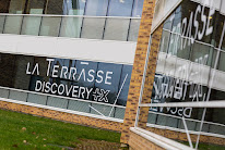 La Terrasse Discovery +x by Banque Populaire Val de France à Saint-Aubin