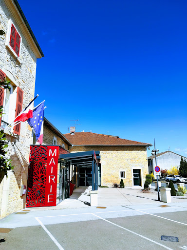 Photo de Mairie à Dracé (69220)