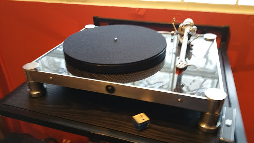 CD Exchange at Hi Fi Lounge - Thumbnail