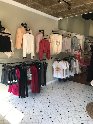 Oak + Ivy Threads Gallery - United States