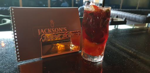Jackson's Lounge - Visual