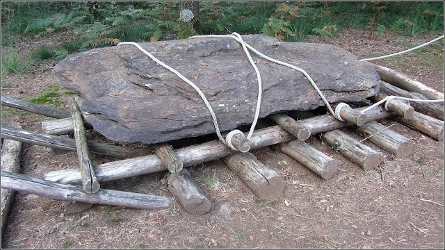 Les Menhirs de Monteneuf