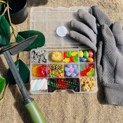 Sweet Things - Visual