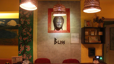 Af1qipmmk73tqiebgo9mvw5esryg Vtpoyepuia8cknh=s480 K No