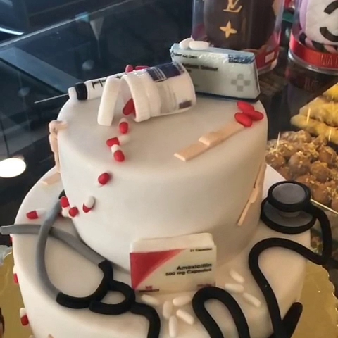 Αξιολογήσεις για το Ζέας Bakery Pastry Coffee στην Βάρη - Αρτοποιείο