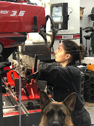 Photo n°12 de Restauration Renovation Reparation Voiture Americaine Anglaise, Rectification Moteur Vilebrequin Culasse, Surfacage Culasse à Saint-Pryvé-Saint-Mesmin (Atelier de réparation automobile)