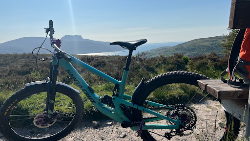 bike repair - Ullapool - Thumbnail