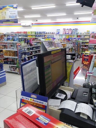 Photos of Indomaret Perhutani